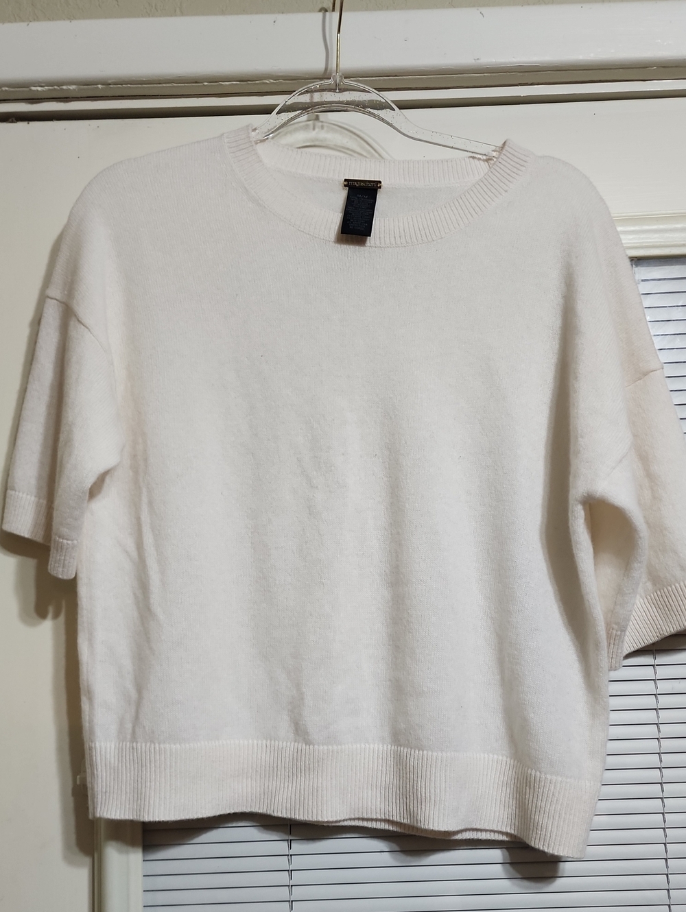 Magaschoni 100% Cashmere Cream Short-Sleeve Crewneck Sweater